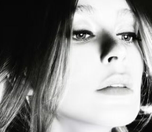 Marina Ruy Barbosa arrasa em ensaio ultrasensual e ganha elogios: ‘Um ícone’