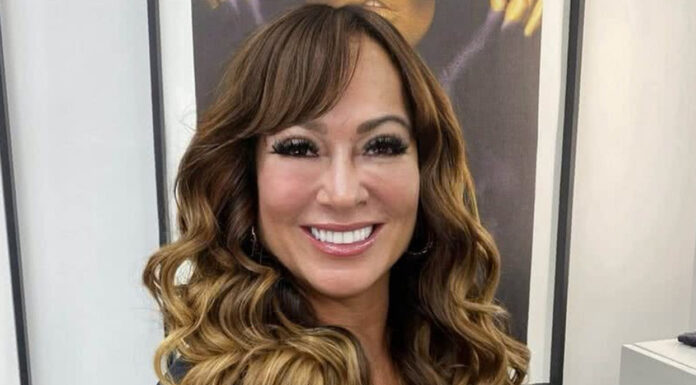 Mãe de Neymar, realiza rejuvenescimento facial e mostra resultado: ‘Mais jovem’