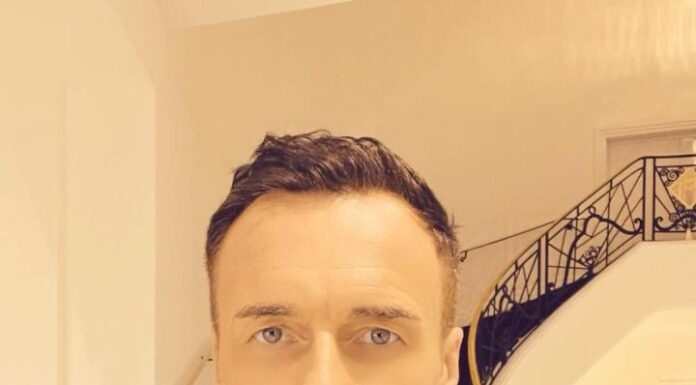 Julian McMahon, ator de ‘Nip/Tuck’ e ‘Quarteto Fantástico’, morre aos 56 anos