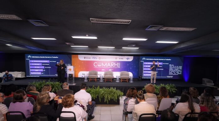 “O momento é agora”: Comarh 2024 inspira RHs a liderar a transformação nas organizações