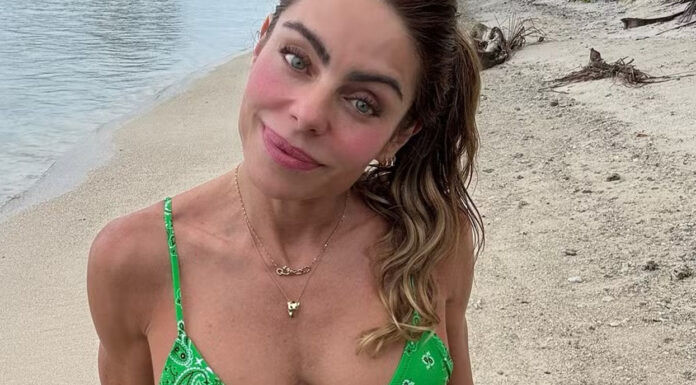 Daniella Cicarelli exibe boa forma em viagem à Indonésia: ‘Viagem selvagem,’