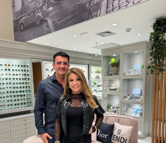 A Paris Vision 8 inaugura o novo destino de luxo no Pantanal Shopping, reunindo as grifes mais desejadas do mundo: Dior, Celine, Fendi, Tom Ford, Prada, Miu Miu, Porsche, Montblanc , Ermenegildo Zegna e outras .