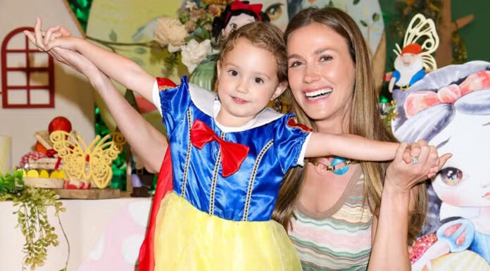 Renata Kuerten celebra 3 anos da filha com tema de princesa: ‘Mágico e cheio de amor’