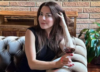 Ana Paula Padrão comemora 60 anos com festa anos 80 em São Paulo: ‘Tão radiante’