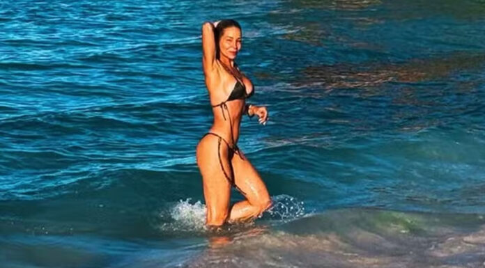 Danielle Winits curte Réveillon em St. Barths ao lado do filho Noah: ‘Paraíso’