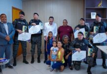 Dr. João homenageia policiais que salvaram a vida de criança de dois anos e destaca gesto de amor e heroísmo