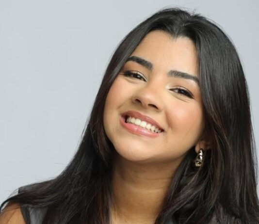 Ary Mirelle faz desabafo sobre inseguranças do corpo após maternidade: ‘Avançando’