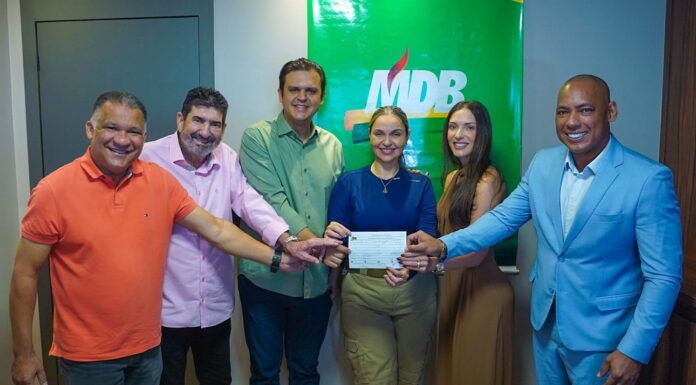 Dr. João destaca importância do jornalismo e entrega prêmios aos vencedores do Troféu Parlamento da ALMT