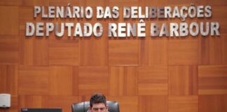 Dr. João participa de audiência pública sobre implantação de Clínica de Hemodiálise em Nova Mutum