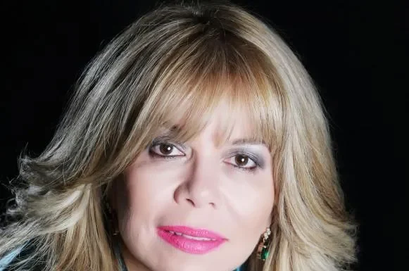 Empresária e jornalista morre após luta contra o câncer