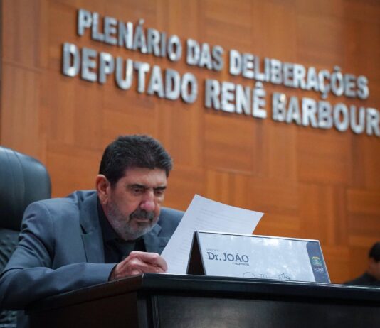 Dr. João quer usar educação em escolas de MT como arma para combater violência contra a mulher