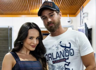 Larissa Manoela celebra estreia de André Luiz em novela com declaração apaixonada