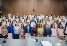 Sessão solene homenageia profissionais que cuidam com dignidade e humanidade