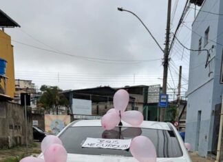 Veja Vídeo – Professora é surpreendida com carreata na última sessão de quimioterapia; veja vídeo