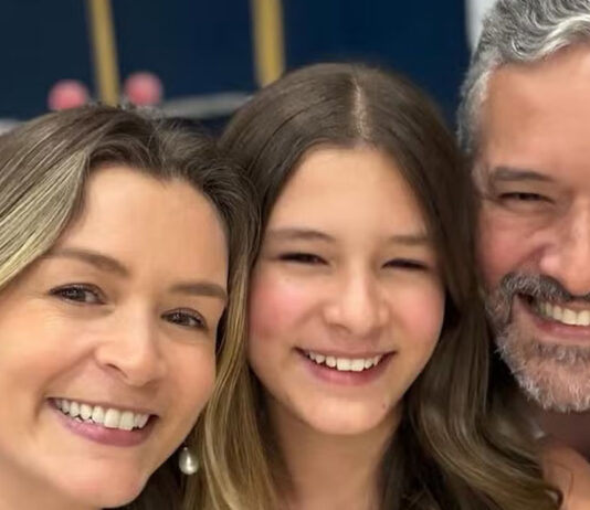 Bianca Castanho celebra formatura da filha nos Estados Unidos: ‘só consigo agradecer’