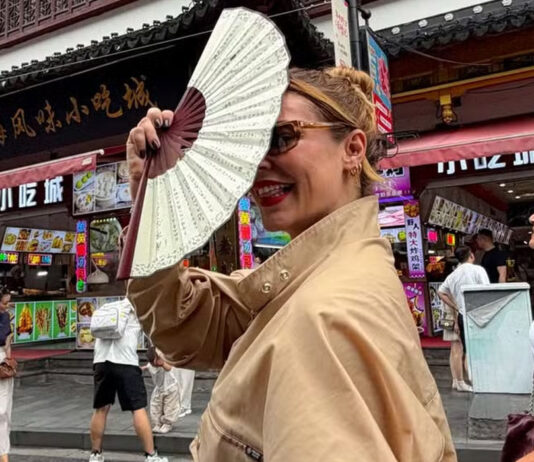 Paolla Oliveira compartilha registros de viagem por Xangai, na China: ‘Ni keyi ‘
