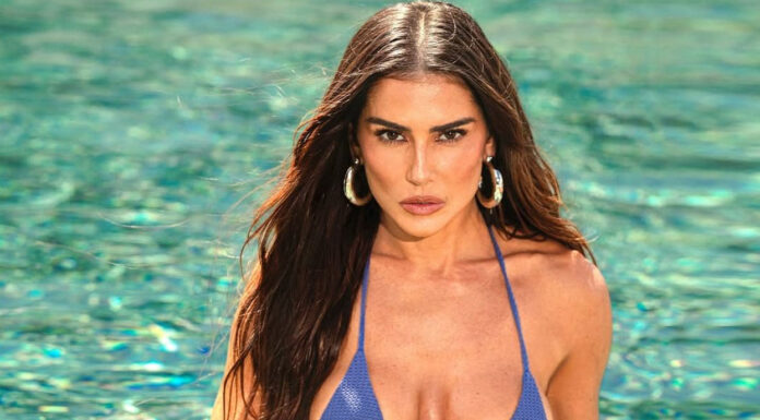 Deborah Secco exibe abdômen trincado em dia de sol e impressiona: ‘Shape trincado’