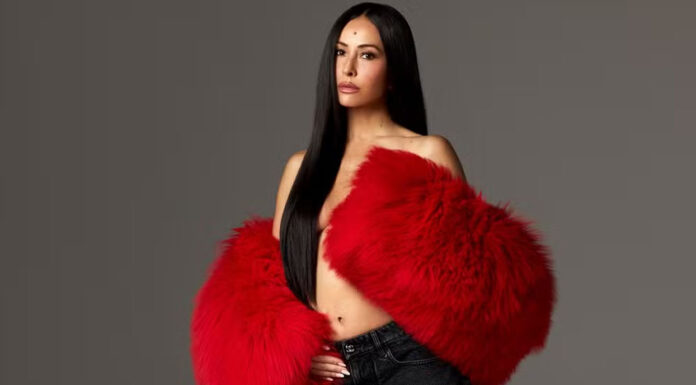 Sabrina Sato exibe barriguinha saliente em novo ensaio: ‘Que a emoção começa agora’