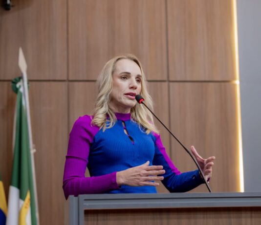 Katiuscia Manteli defende tolerância zero ao feminicídio e direito à autodefesa