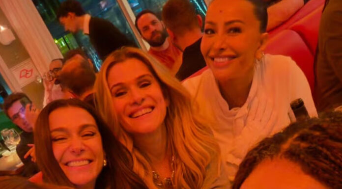 Paolla Oliveira, Sabrina Sato e amigas se reúnem em jantar em São Paulo: ‘Garotas’