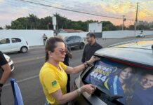 Virginia Mendes participa de adesivaço no Parque das Águas